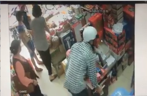 Camera lật mặt tên trộm gian manh giữa Sài Gòn