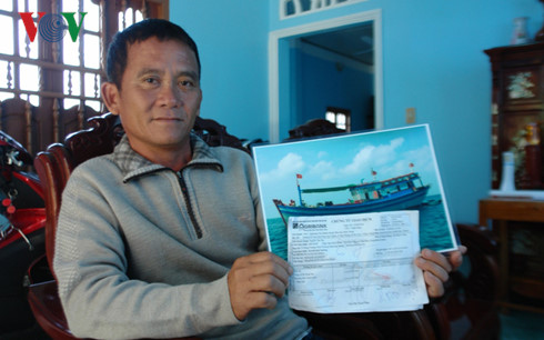 Ngư dân đảo Phú Quý đóng “tàu 67” đã có lãi trả ngân hàng