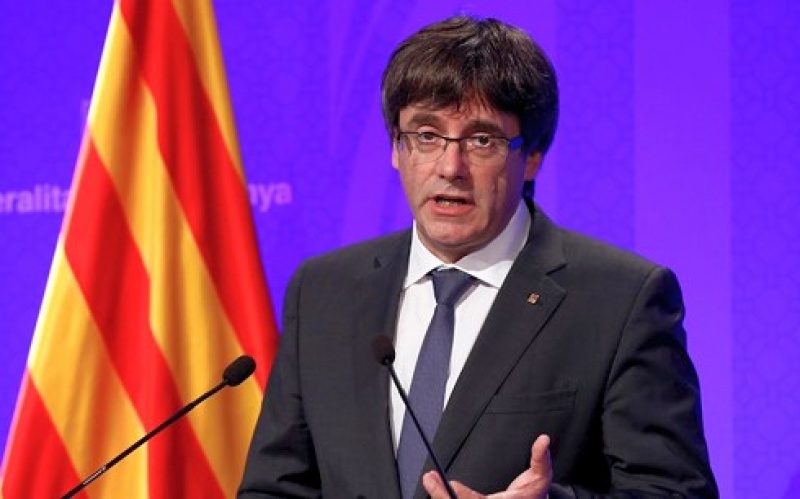 Ông Puigdemont bị gây khó trong việc trở lại làm Thủ hiến Catalonia