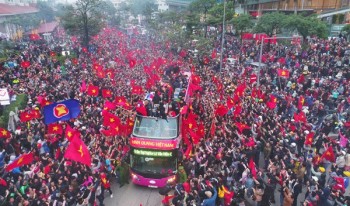 Sứ mệnh vinh quang đón người hùng U23 trở về của chiếc xe bus nổi tiếng nhất Việt Nam