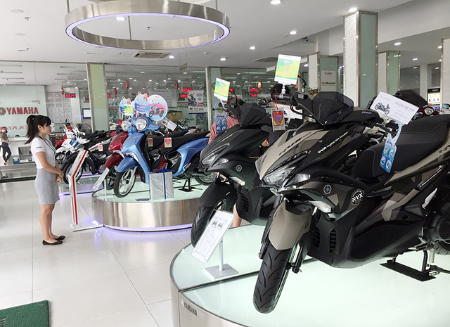 Hơn 3,2 triệu xe bán ra trong năm 2017, Việt Nam vẫn là đất nước của xe máy