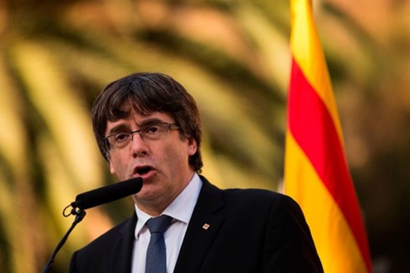 Puigdemont không về, Nghị viện Catalonia hoãn bổ nhiệm vô thời hạn ​
