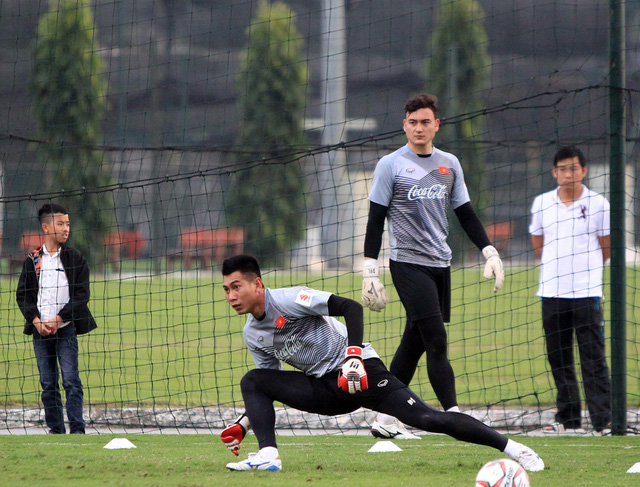 Đặng Văn Lâm có nhiều cơ hội là thủ môn số 1 của Muangthong United