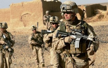 Vì sao Mỹ thành công ở Iraq nhưng dễ thất bại ở Afghanistan?