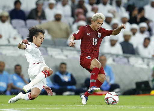 UAE 1-1 Thái Lan: Dắt tay nhau đi tiếp