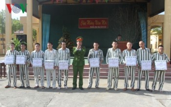 Hơn 1.450 phạm nhân trại Ninh Khánh được giảm thời hạn chấp hành án