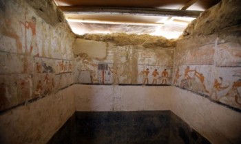 Phát hiện lăng mộ 4.400 năm tuổi ở Ai Cập