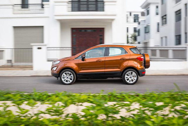 ford ecosport 2018 nang cap triet de tu trong ra ngoai