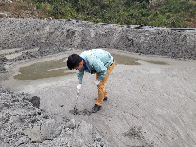 Vụ vỡ bể lắng chất thải quặng: Tiếp tục lấy mẫu bùn thiếc để phân tích