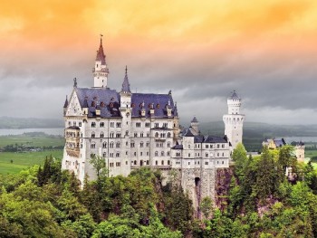 10 lâu đài đẹp nhất châu Âu