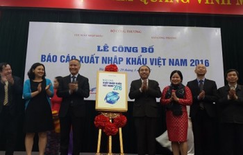 Bộ Công Thương lần đầu công bố Báo cáo xuất nhập khẩu Việt Nam
