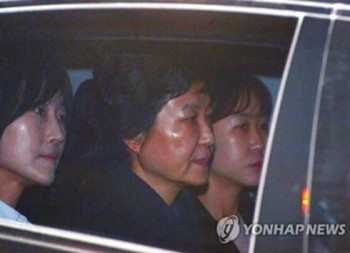Phản ứng của chính giới Hàn Quốc về việc bà Park Geun-hye bị bắt