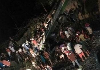 Philippines: Tai nạn giao thông ít nhất 19 người thiệt mạng