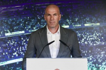Trở về Real Madrid, Zidane đang “đánh bạc” với chính mình?