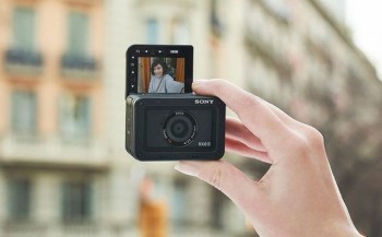 Sony giới thiệu mẫu máy ảnh compact RX0 II nhỏ nhất thế giới