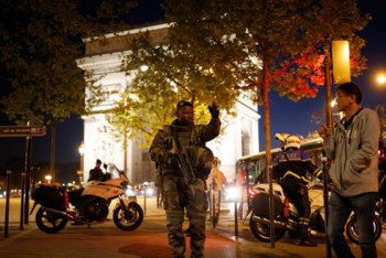Xả súng ở Pháp: hé lộ chân dung thủ phạm