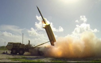 Mỹ chuyển hệ thống phòng thủ tên lửa THAAD tới Hàn Quốc