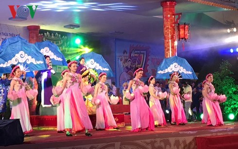 Festival Huế 2018: Khai mạc Liên hoan hát Văn, hát Chầu văn toàn quốc