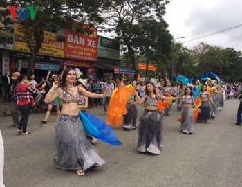 Sôi động “Lễ hội đường phố” tại thành phố Huế