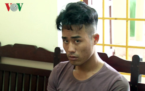 Đang vận chuyển 4000 viên ma túy từ Lào về Việt Nam thì bị bắt