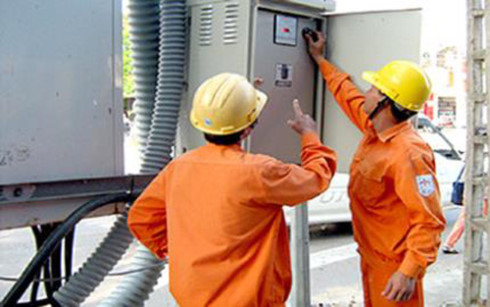 Kiểm soát lạm phát: Thận trọng với kịch bản tăng giá điện