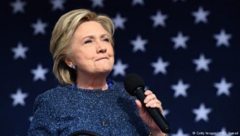 Bà Clinton quay lại vũ đài chính trị bằng việc thành lập tổ chức mới