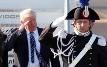 Tổng thống Mỹ Donald Trump tới Italy trong chuyến công du bận rộn
