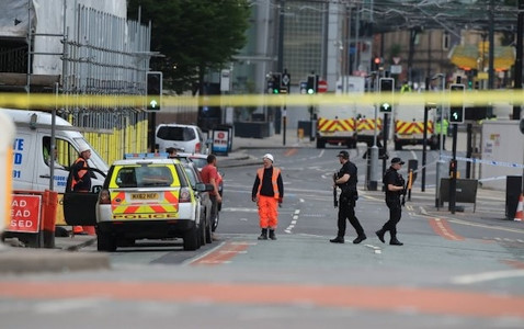 Đánh bom ở Manchester: Thêm một hồi chuông cảnh báo vấn nạn khủng bố