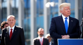 Tổng thống Trump chỉ trích các nước NATO không đóng tài chính đầy đủ