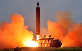 Triều Tiên xác nhận tiến hành thử tên lửa đạn đạo