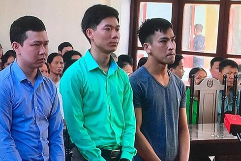 Gia đình bệnh nhân kiến nghị Tòa tuyên bác sĩ Hoàng Công Lương vô tội ​