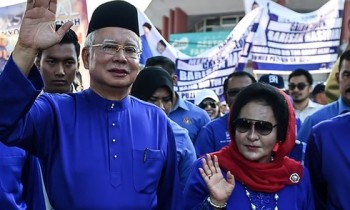 Cựu Thủ tướng Malaysia trình diện trước Ủy ban chống tham nhũng