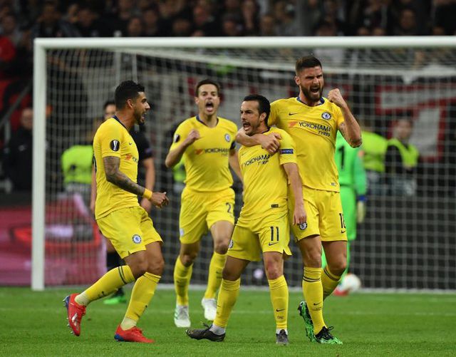 Hòa trên sân Frankfurt, Chelsea giành lợi thế ở bán kết Europa League