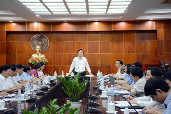 Bộ trưởng Phùng Xuân Nhạ: Chưa thí điểm bỏ viên chức với giáo viên mầm non, tiểu học, THCS