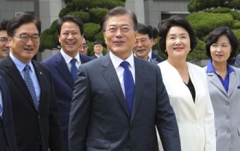Tổng thống Hàn Quốc Moon Jae In lần đầu công du Mỹ