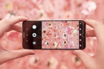 Huawei Nova 3e - chiếc smartphone tầm trung sáng giá