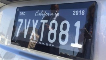California thử nghiệm biển số xe điện tử