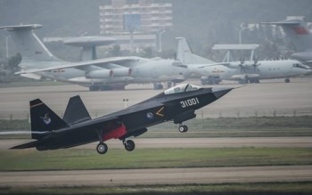 Trung Quốc có thể cử chiến đấu cơ hộ tống Kim Jong-un tới Singapore
