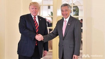 Ông Trump đối thoại với Thủ tướng Singapore về Thượng đỉnh Mỹ-Triều