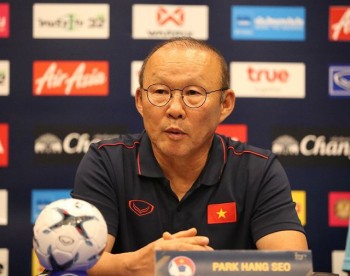 HLV Park Hang Seo: “Chúng tôi đã thắng trận chung kết với Thái Lan rồi”