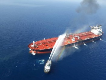 Iran, Anh tranh cãi về cáo buộc tấn công tàu chở dầu trên Vịnh Oman