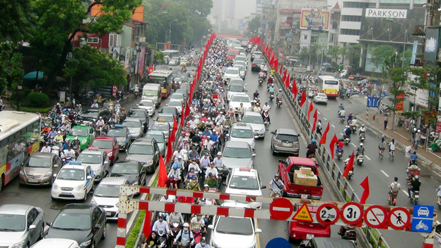 “Ùn tắc giao thông ở Hà Nội “đốt” hơn nửa tỷ đô la mỗi năm”