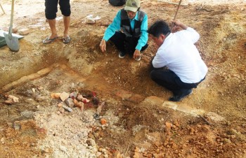 Tìm thấy huyệt mộ vợ vua Nguyễn bị san ủi tại dự án bãi đỗ xe