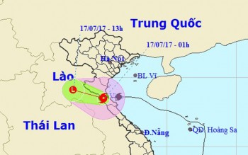 Bão số 2 đang đi sâu vào đất liền các tỉnh Nghệ An - Hà Tĩnh