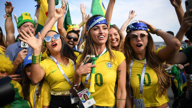 brazil 2 0 mexico dau an dac biet cua neymar
