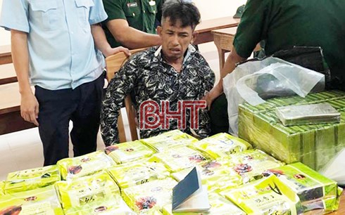 3 đối tượng Lào mang ma túy đá, heroin vào Việt Nam tiêu thụ