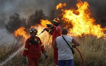 Hy Lạp kêu gọi hỗ trợ quốc tế để đối phó cháy rừng khiến 20 người chết