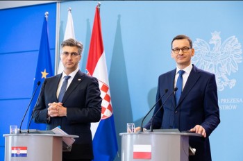 EU được hối thúc không nên chậm chân kết nạp Tây Balkan