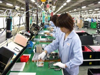 Apple chuyển nhà máy sản xuất phụ kiện quan trọng từ Trung Quốc về Việt Nam