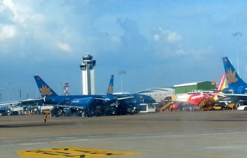 Cục Hàng không hối thúc “giải cứu” ngay sân bay Tân Sơn Nhất
